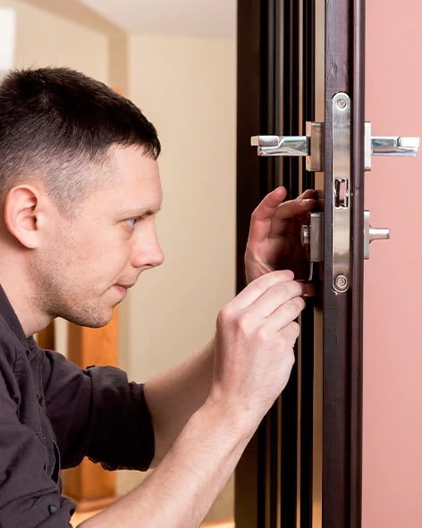 : Professional Locksmith For Commercial And Residential Locksmith Services in Artesia, CA