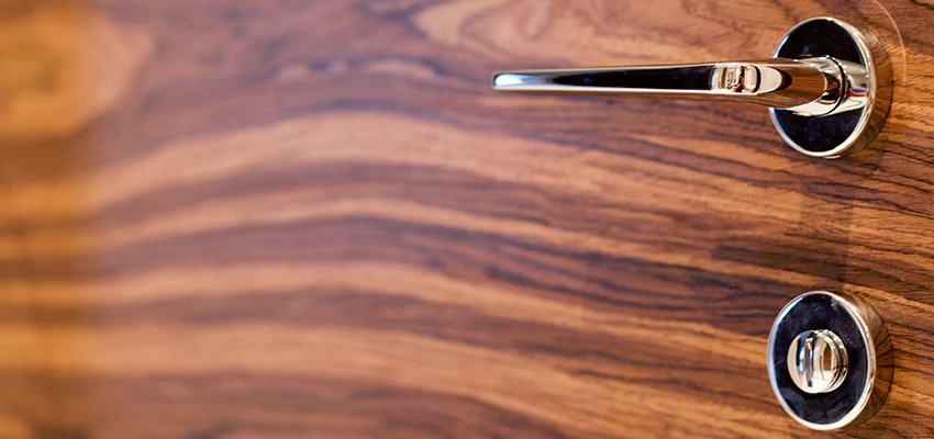 On Demand Locksmith For Key Fobs Repair in Artesia, California